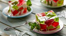 http://kuchnialidla.pl/img/img/Poster/01af318e97-KW_50_swiateczne_galaretki_v2_gwiazdka_13648_S1299.jpg