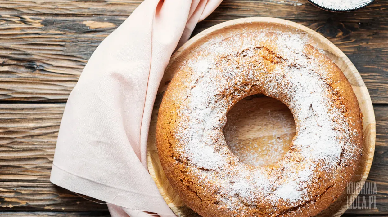 Babka z serem mascarpone