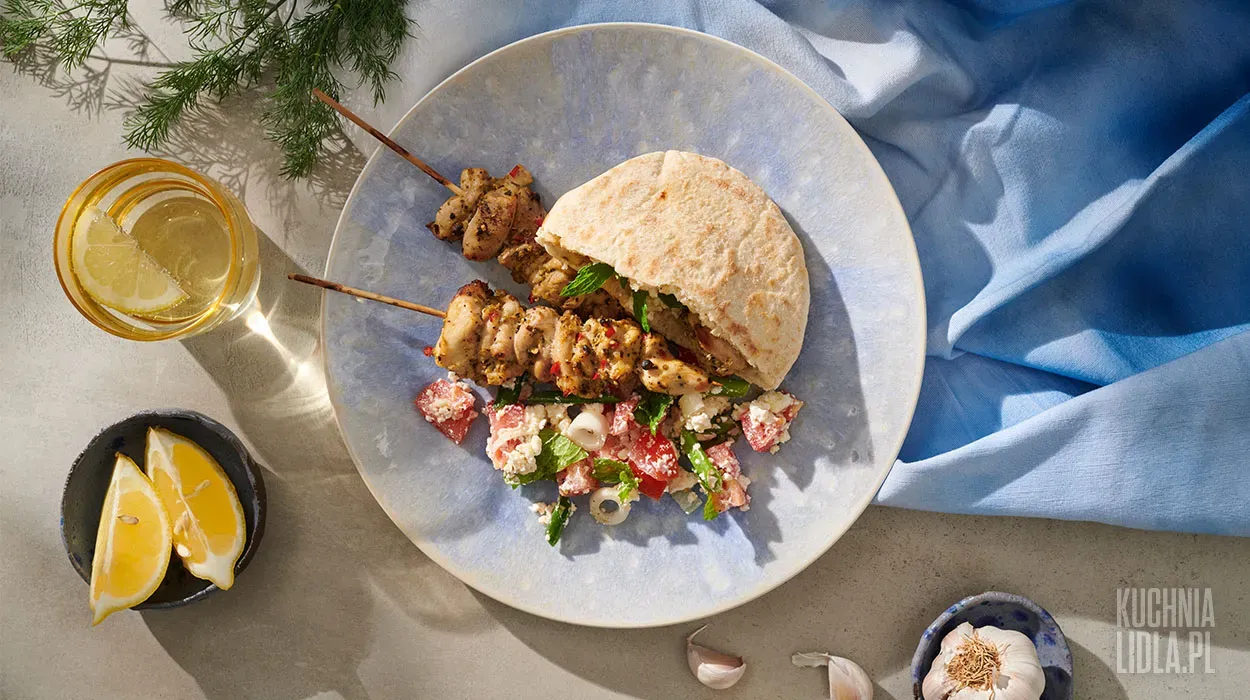 Greckie souvlaki z grilla