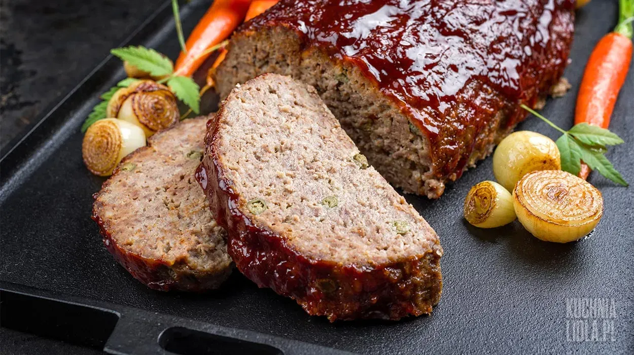 Meatloaf — pieczeń rzymska, ale po amerykańsku Meatloaf — pieczeń rzymska, ale po amerykańsku
