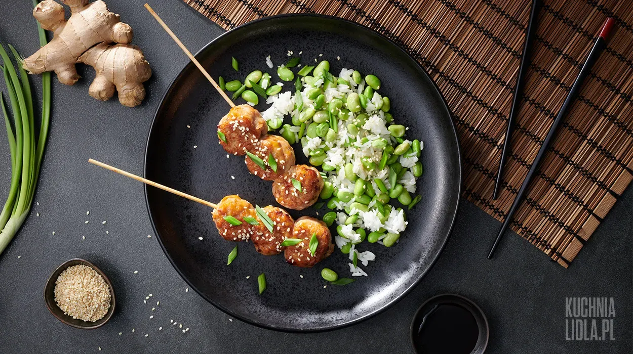 Kurczak yakitori z grilla 