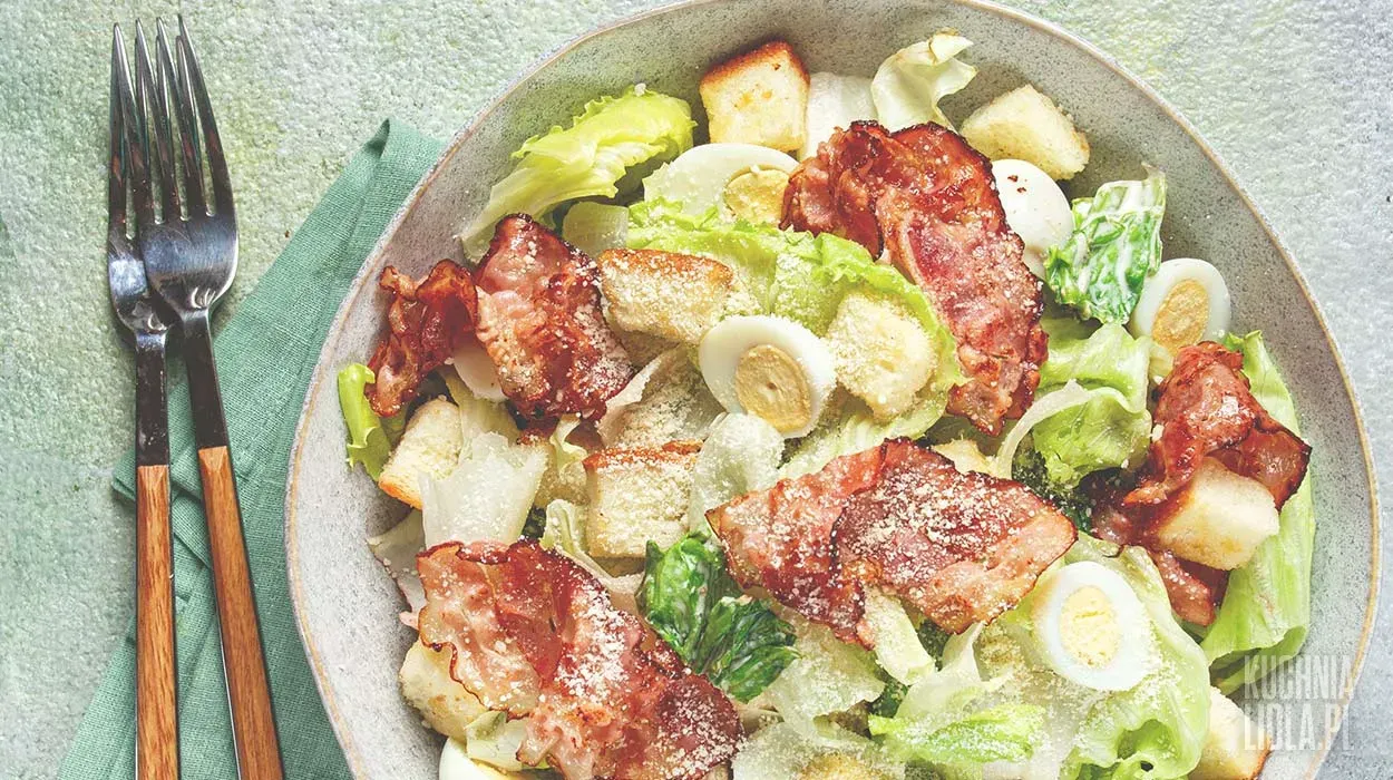 Sałatka drwala z boczkiem