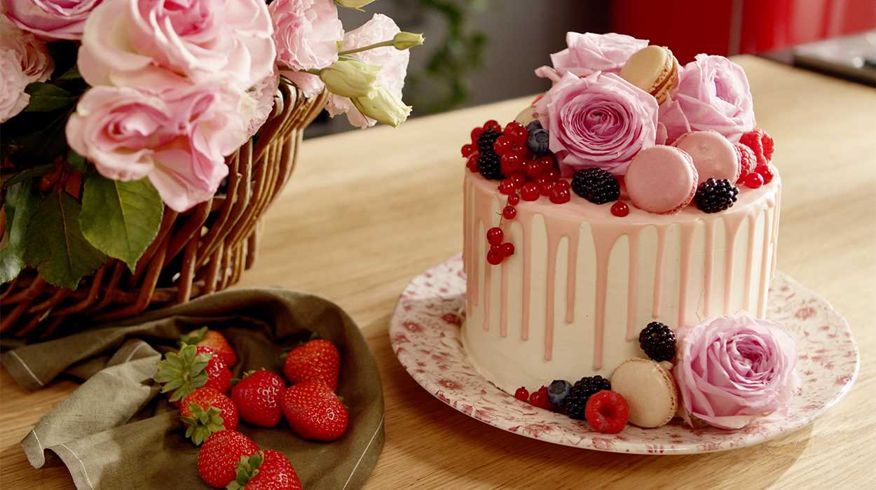 Jak przygotować drip cake?