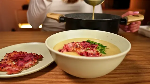 Zupa krem z pieczonej brukselki