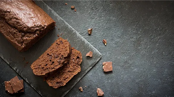 Babka z budyniem czekoladowym