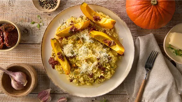 Dyniowe risotto z gorgonzolą i pistacjami