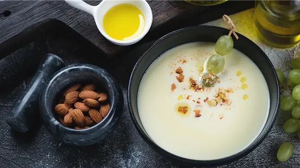 Ajo blanco – andaluzyjski chłodnik