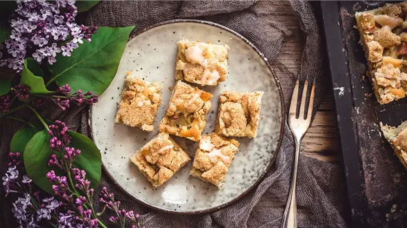 Ciasto z rabarbarem i budyniem