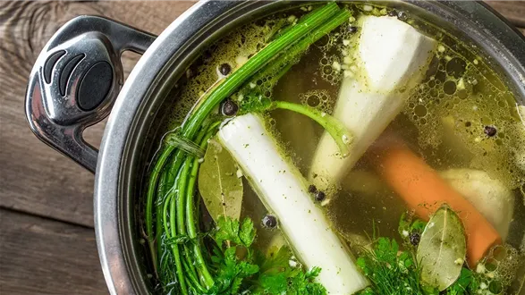 Jakie przyprawy dodać do rosołu?