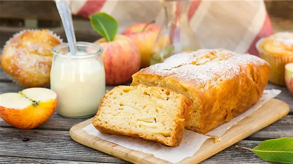 Ciasto jogurtowe z jabłkami