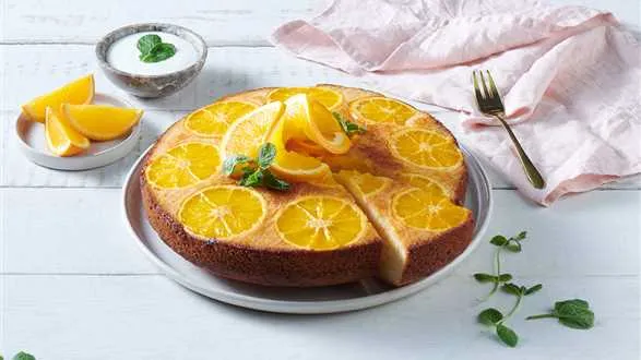 Odwrócone ciasto pomarańczowe