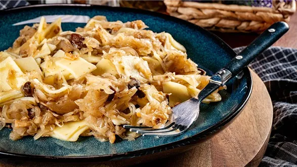 Łazanki na Wigilię – z kapustą i grzybami