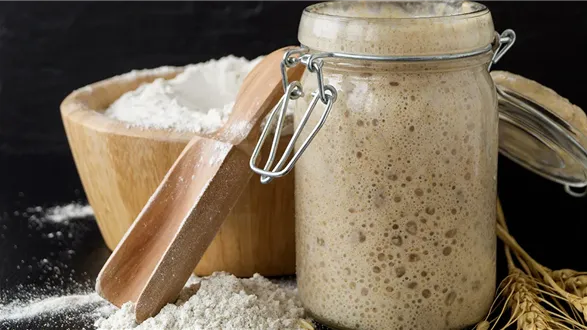 Jak zrobić zakwas na chleb?
