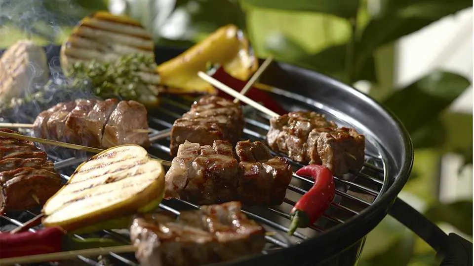 Marynaty grillowe – co musisz o nich wiedzieć?