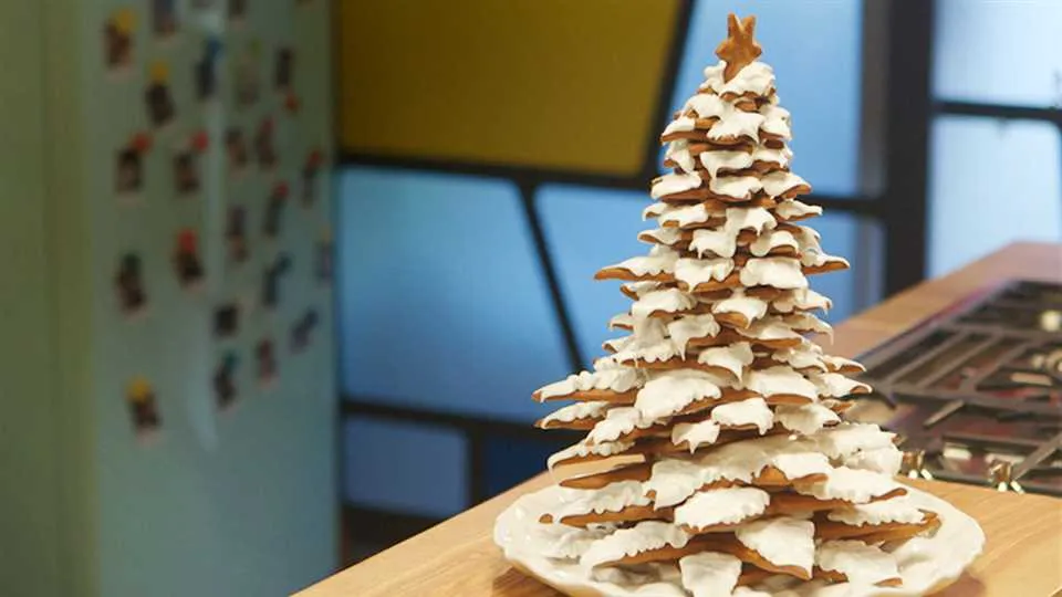 Jak przygotować choinkę z pierników?