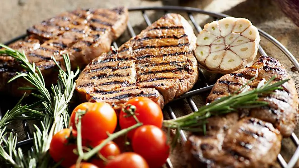 Jak grillować? Najpopularniejsze metody