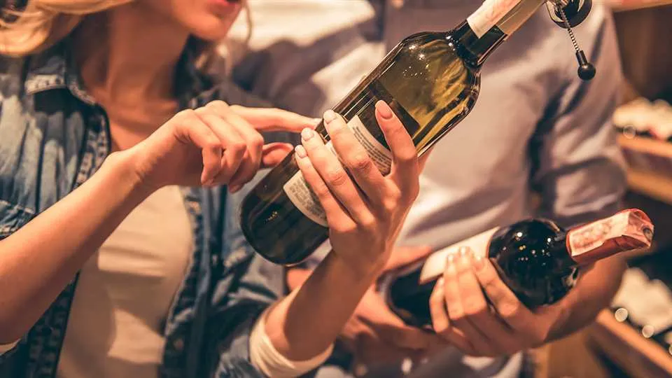 Kulinarne SOS, czyli wszystko co warto wiedzieć o winie w kuchni