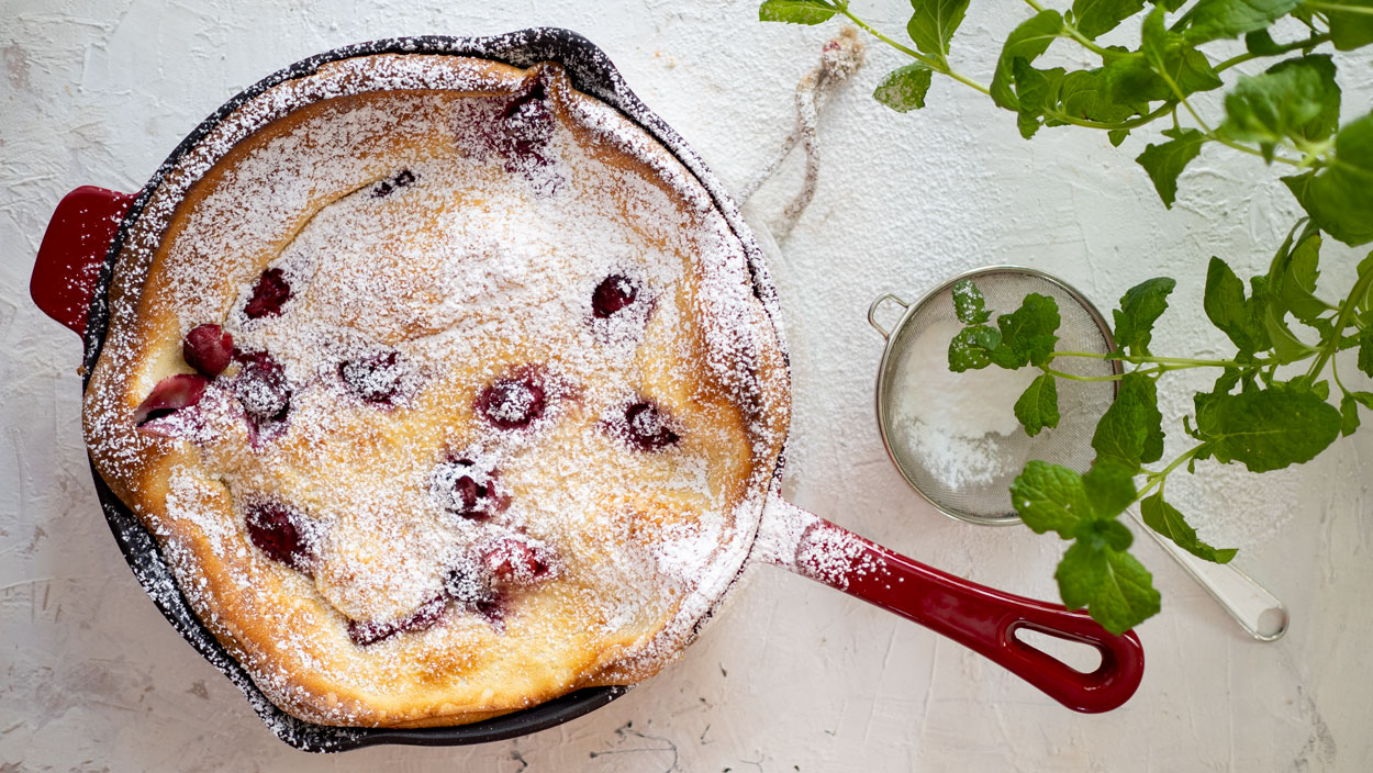 Clafoutis z czereśniami Clafoutis z czereśniami