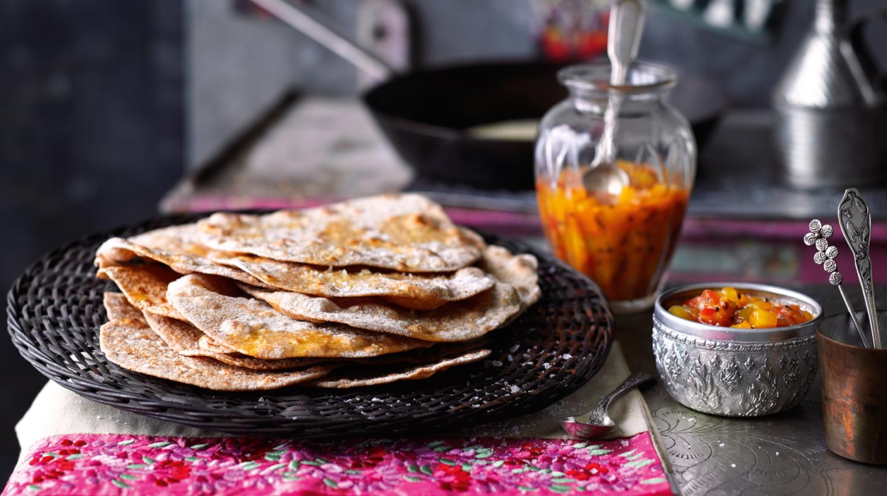 Indyjskie chlebki chapatti Indyjskie chlebki chapatti