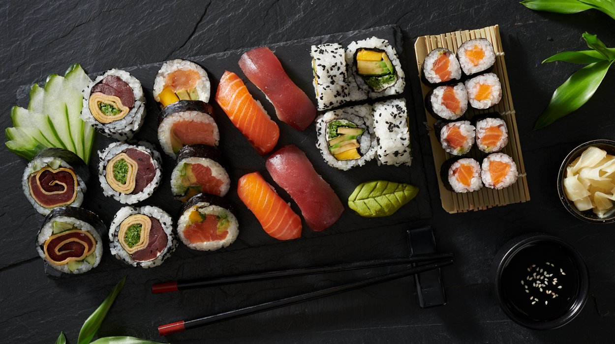 Sushi: hosomaki, futomaki, uramaki, nigiri