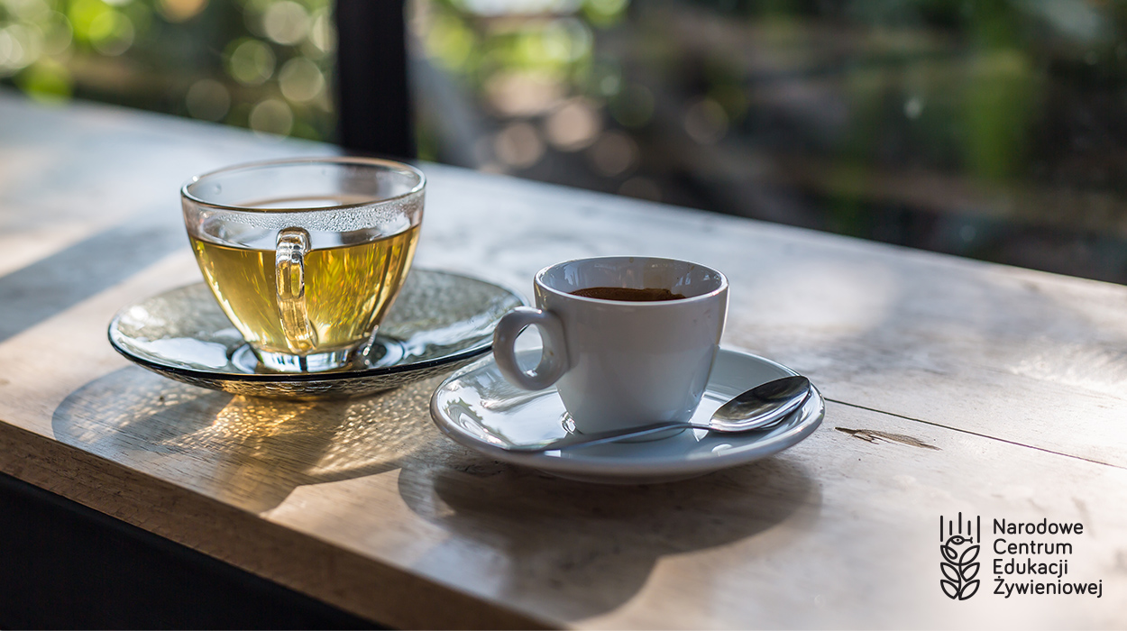 Kawa oraz zielona i czarna herbata: zalety i wady • Kuchnia Lidla