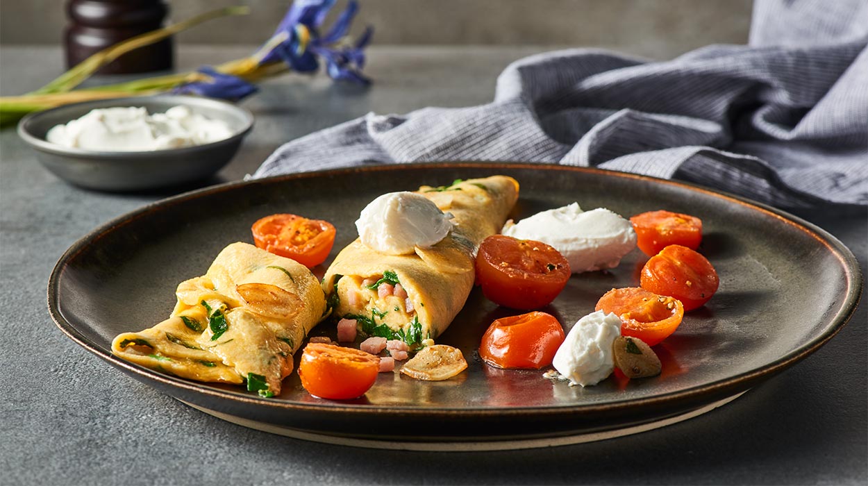 Omlet ze szpinakiem i szynką Omlet ze szpinakiem i szynką