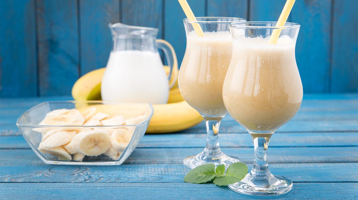 Bananowa piña colada bez alkoholu Bananowa piña colada bez alkoholu