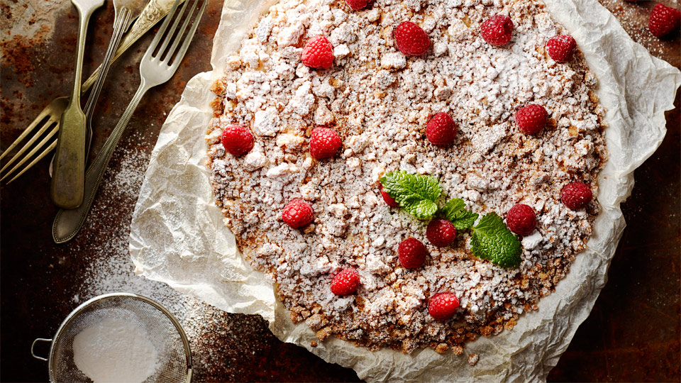 Crumble z serkiem mascarpone i malinami Crumble z serkiem mascarpone i malinami