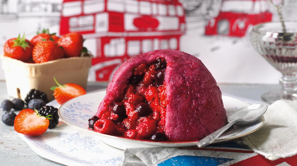 Pudding z letnich owoców Pudding z letnich owoców